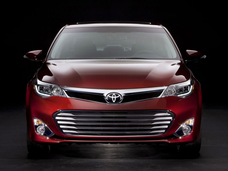  Toyota Avalon 2012 года  (фото 30 из 30)